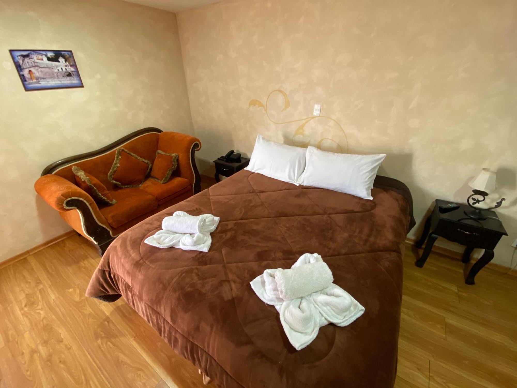 Golden Rest Latacunga Hotel Luaran gambar